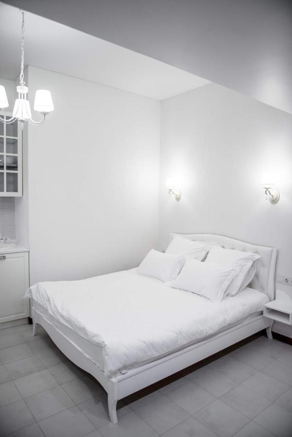 Apart Hotel Quartet Odessa Exteriör bild